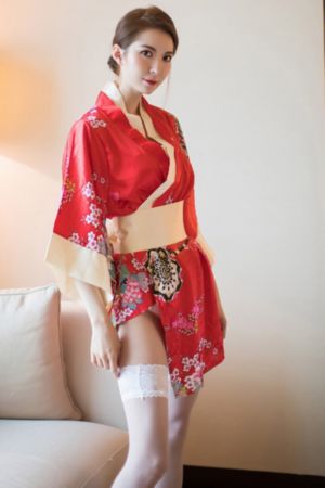 优衣库试衣间未删减视频_720影视在线观看