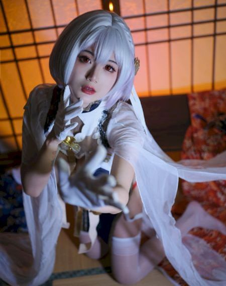 美女让人操_欧美电影在线