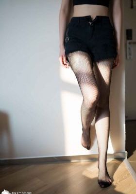 国产AV上门女保洁员是谁演的_高清在线观看视频
