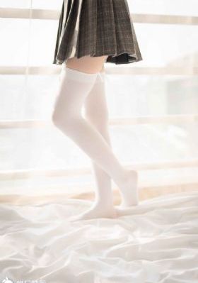 伊人小婷婷色香综合缴缴情_蓝光超清免费观看